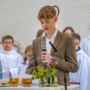 Es waren besonders schöne Momente – Firmstunden und Firmung in Deutschfeistritz / Johannes Pötscher, Maria Reisner, Simone und Hubert Russold Es waren besonders schöne Momente – Firmstunden und Firmung in Deutschfeistritz