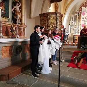 Für unsere Jüngsten ein ganz besonderer Sonntag / Viertler, Wesener & Valentini Für unsere Jüngsten ein ganz besonderer Sonntag
