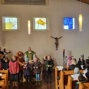 Gottesdienst mit Erstkommunionkindern und deren Familien