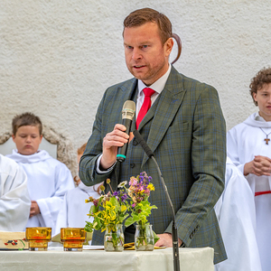 Es waren besonders schöne Momente – Firmstunden und Firmung in Deutschfeistritz / Johannes Pötscher, Maria Reisner, Simone und Hubert Russold Es waren besonders schöne Momente – Firmstunden und Firmung in Deutschfeistritz