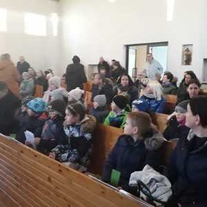 Gottesdienst mit Erstkommunionkindern und deren Familien