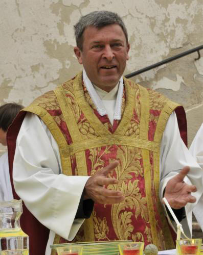 Pfarrer Dr. Horst Hüttl