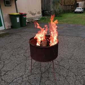 Weihfeuertragen am Karsamstag