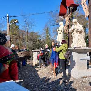 Familienkreuzweg auf den Kirchberg