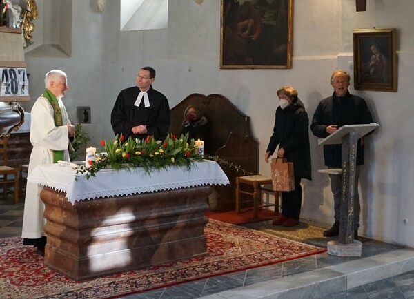                       Ökumenischer Gottesdienst mit Pfarrer Johannes Erlbruch und Prof. Helmut Schlacher         