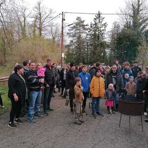 Weihfeuertragen am Karsamstag