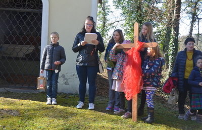 Herzliche Einladung zum Kinder- und Familienkreuzweg